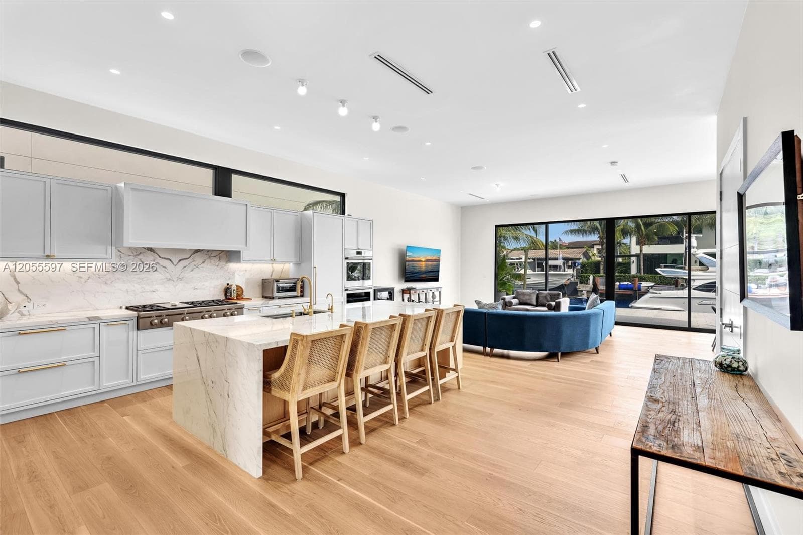 13045 Coronado Ter photo 11