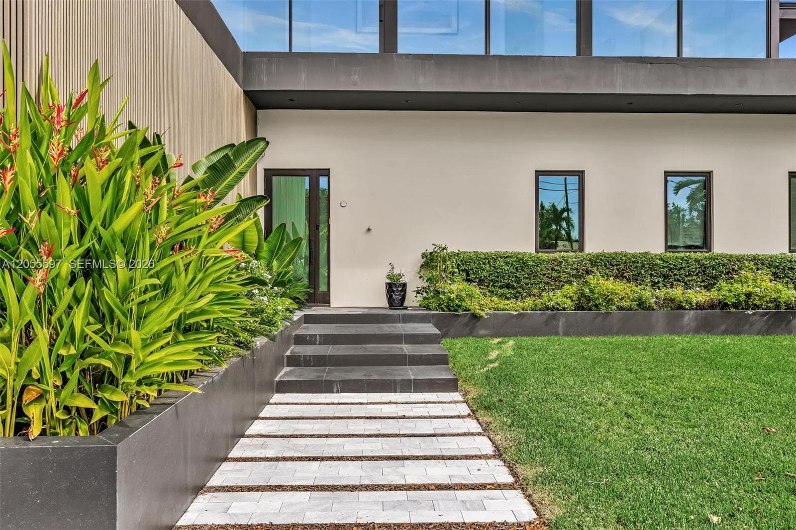 13045 Coronado Ter photo 4