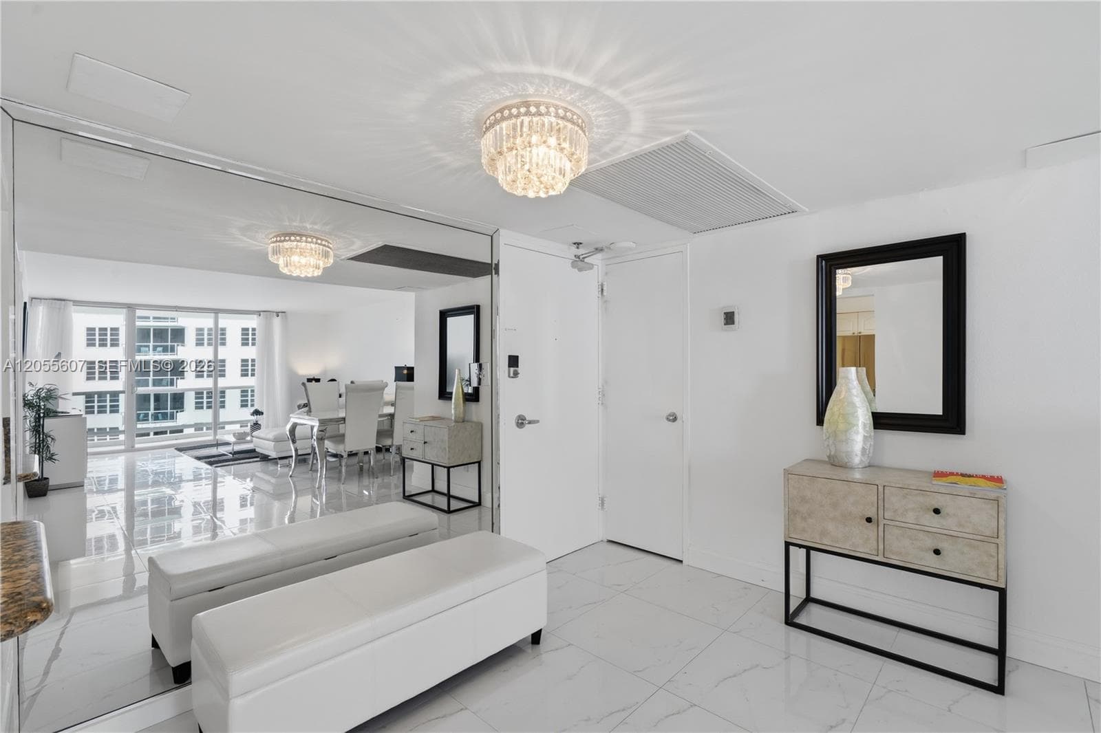 5151 Collins Ave 1027 photo 3