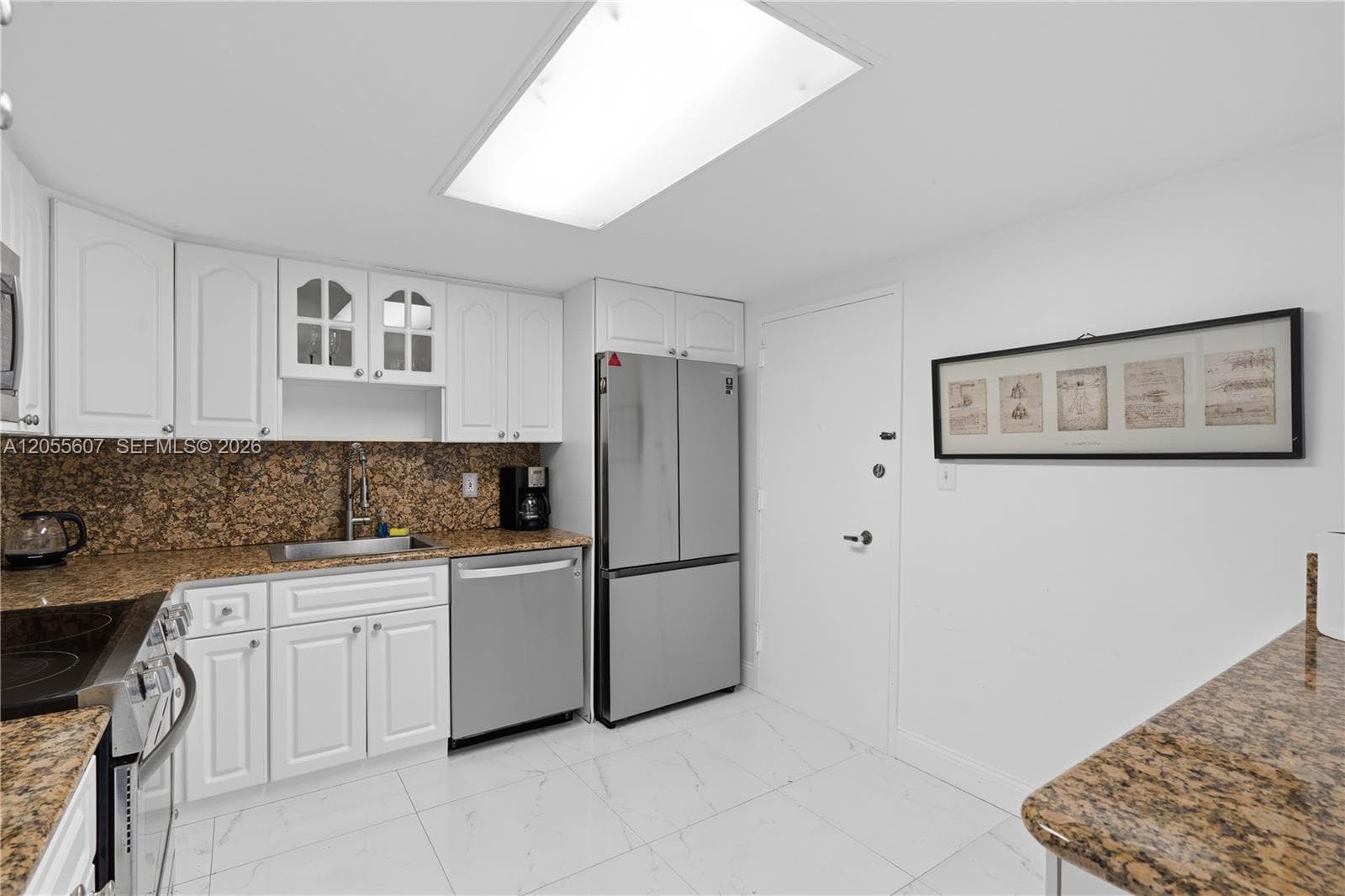 5151 Collins Ave 1027 photo 5
