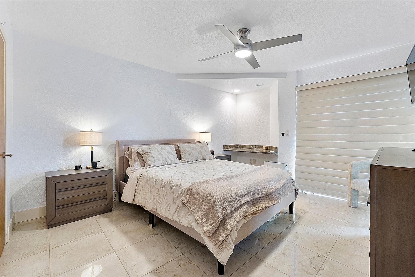 40 Portside Drive photo 24
