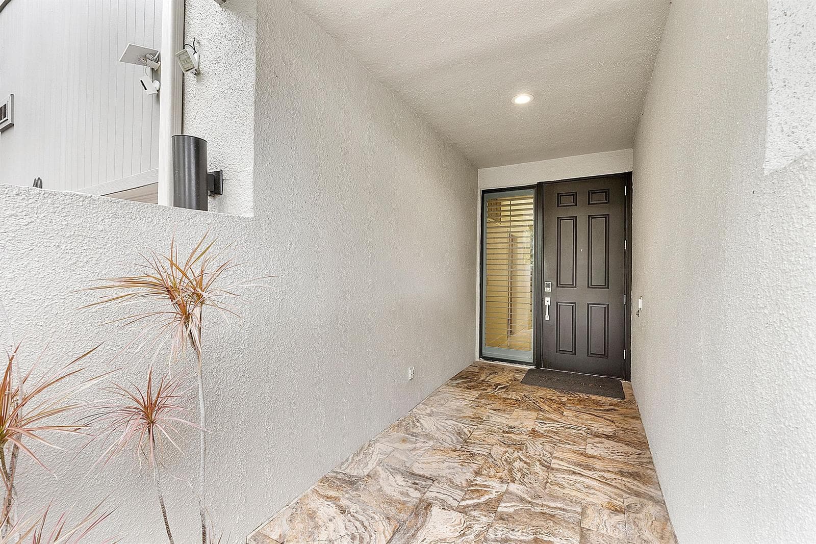 40 Portside Drive photo 4