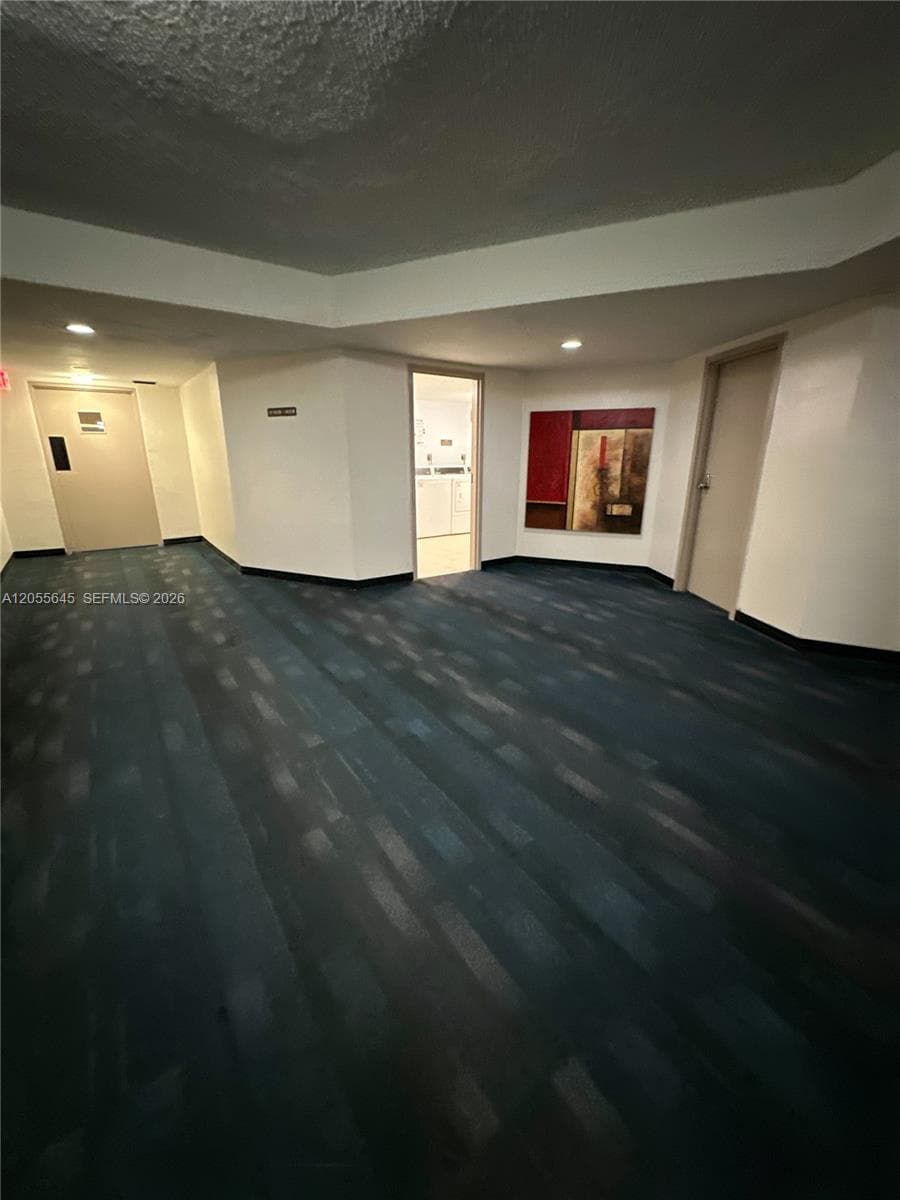 1301 NE Miami Gardens Dr 1403W photo 16