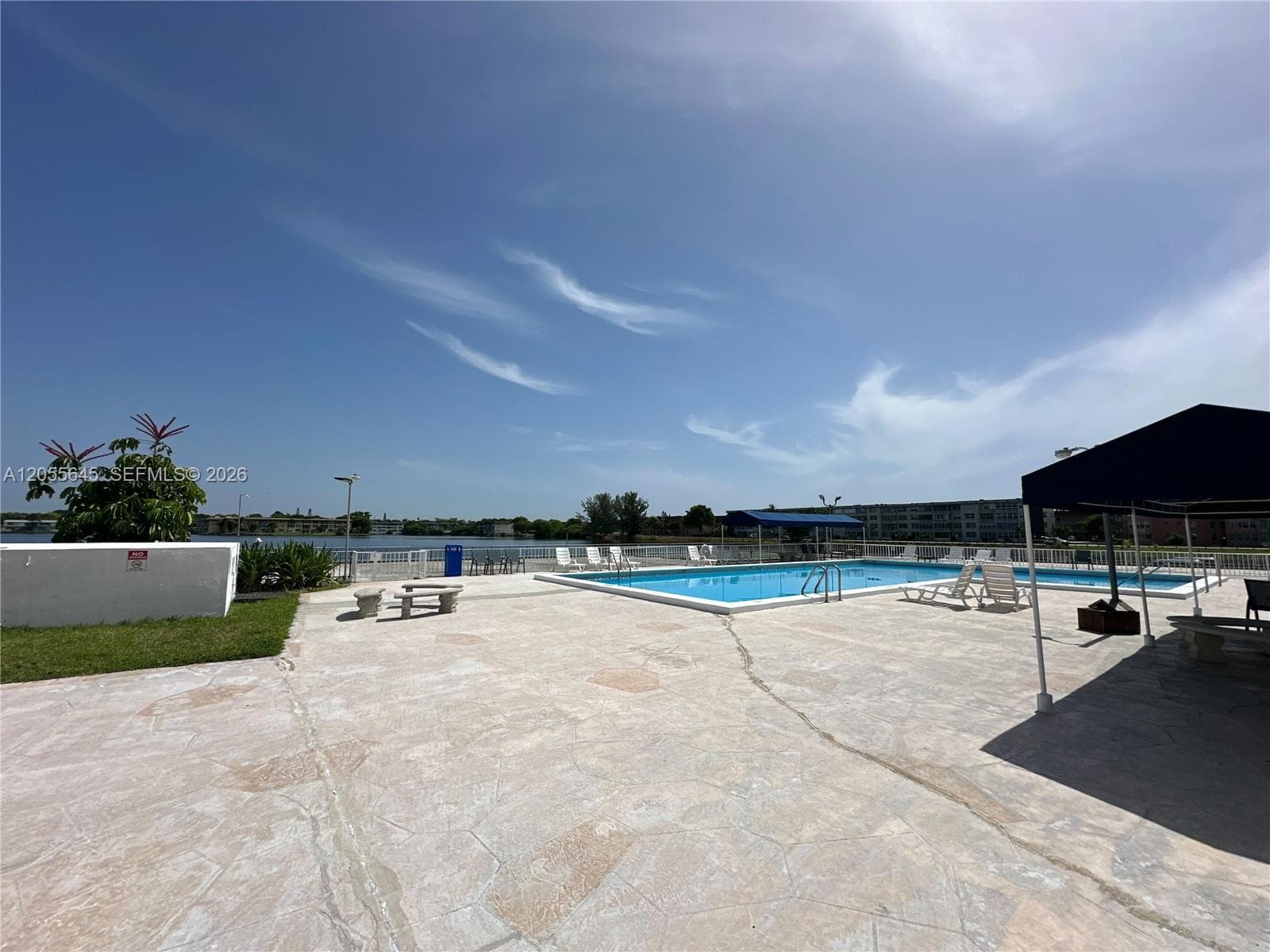 1301 NE Miami Gardens Dr 1403W photo 24