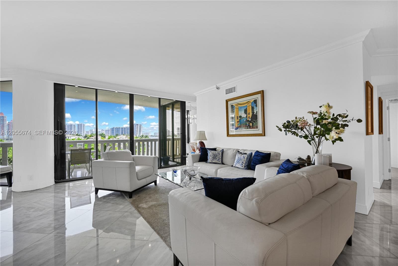 3000 Island Blvd 505 photo 12