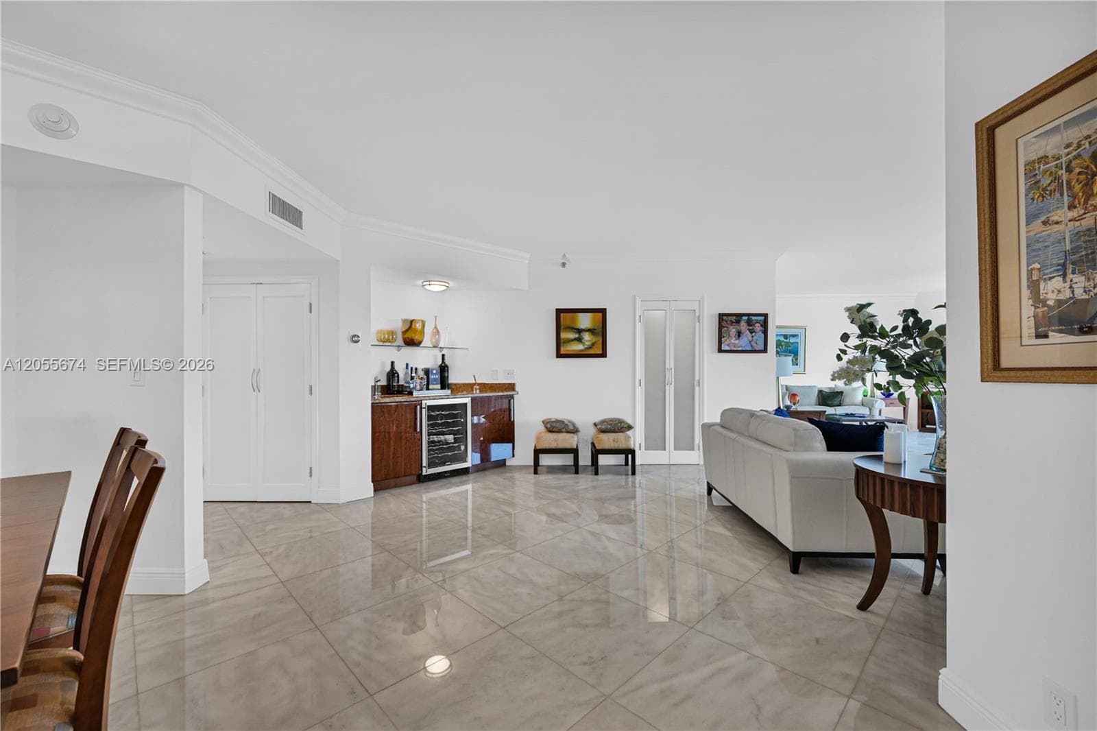 3000 Island Blvd 505 photo 10