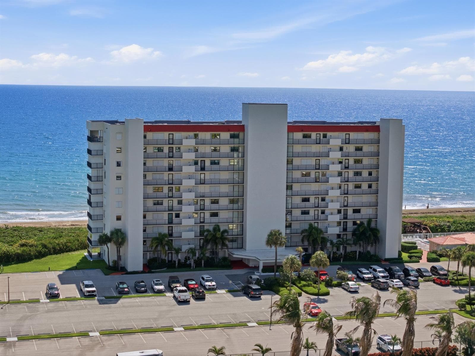 9400 S Ocean Drive 208 photo 2