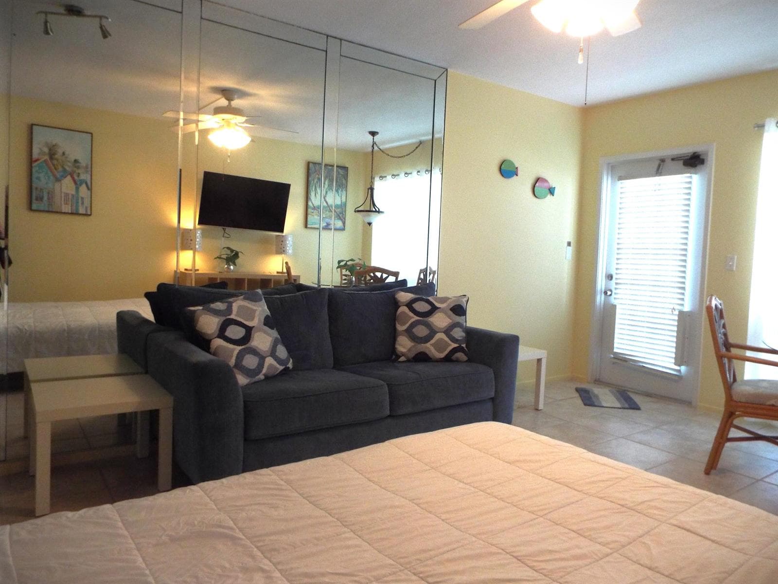 605 N Riverside Drive 12A photo 10