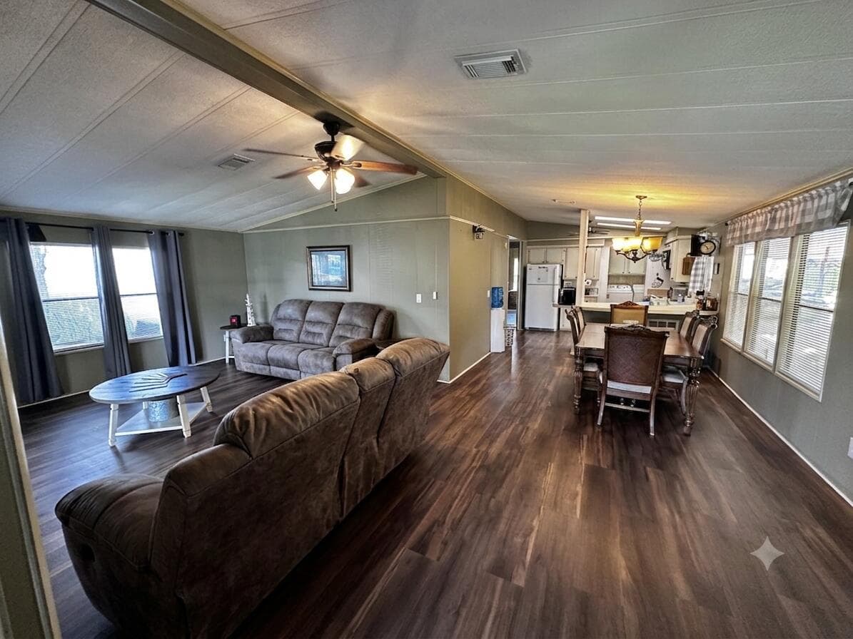 7882 SE PARADISE Drive photo 19