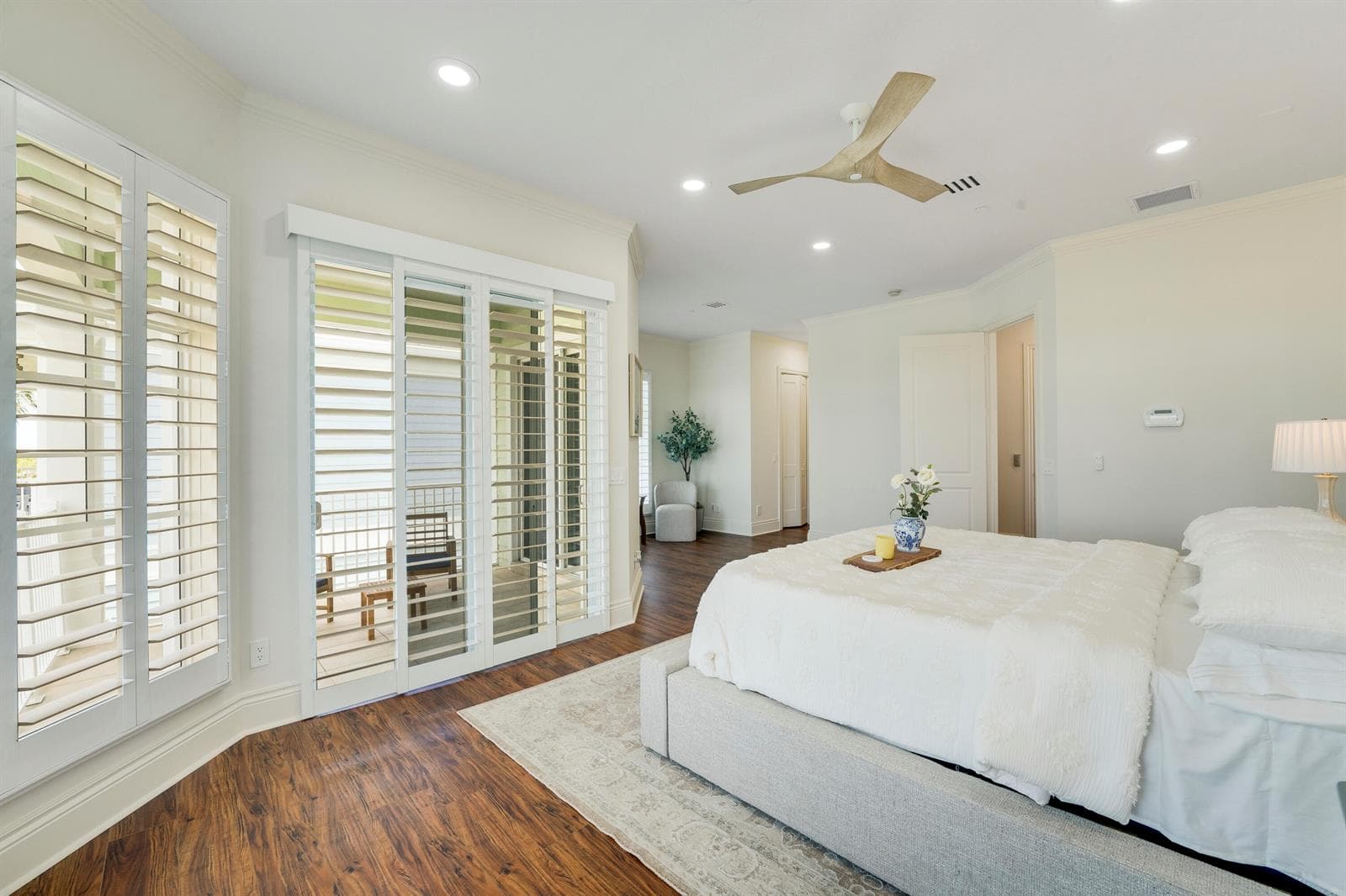 4917 WATERSONG Way photo 9