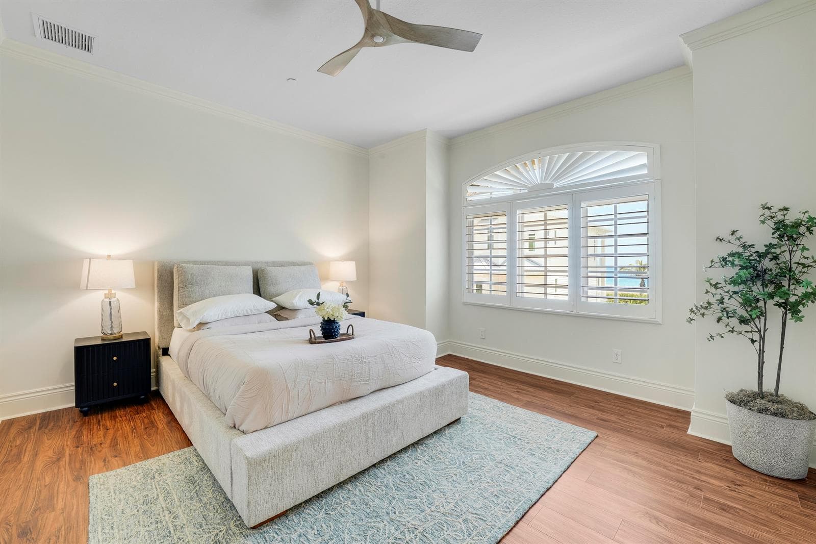4917 WATERSONG Way photo 10
