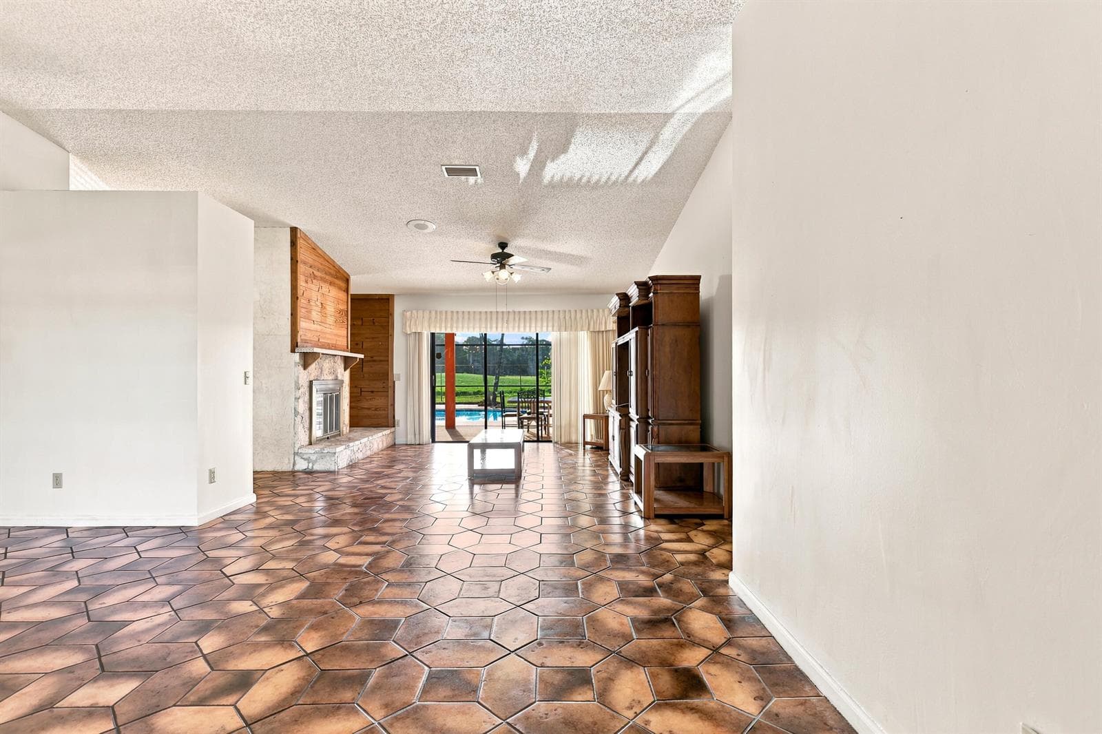 3768 Pinehurst Drive photo 14