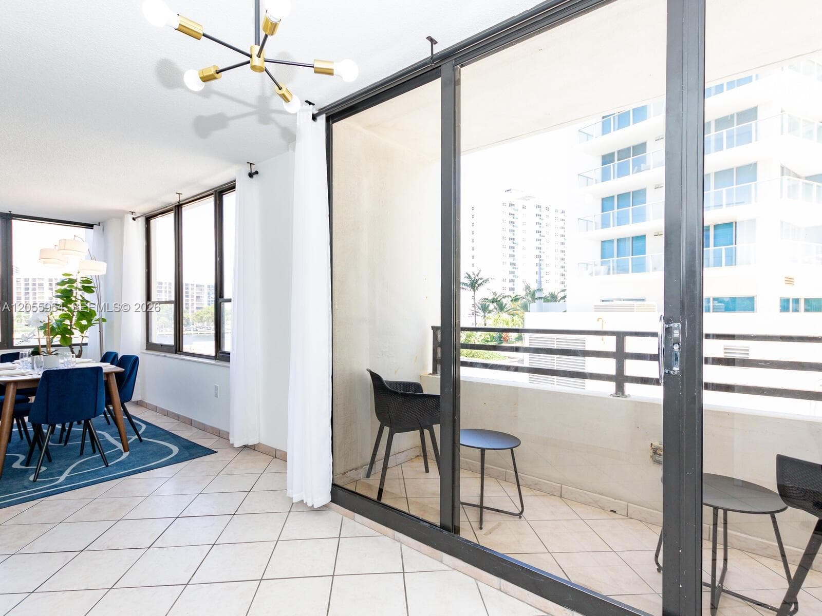 3505 S Ocean Dr 305 photo 12