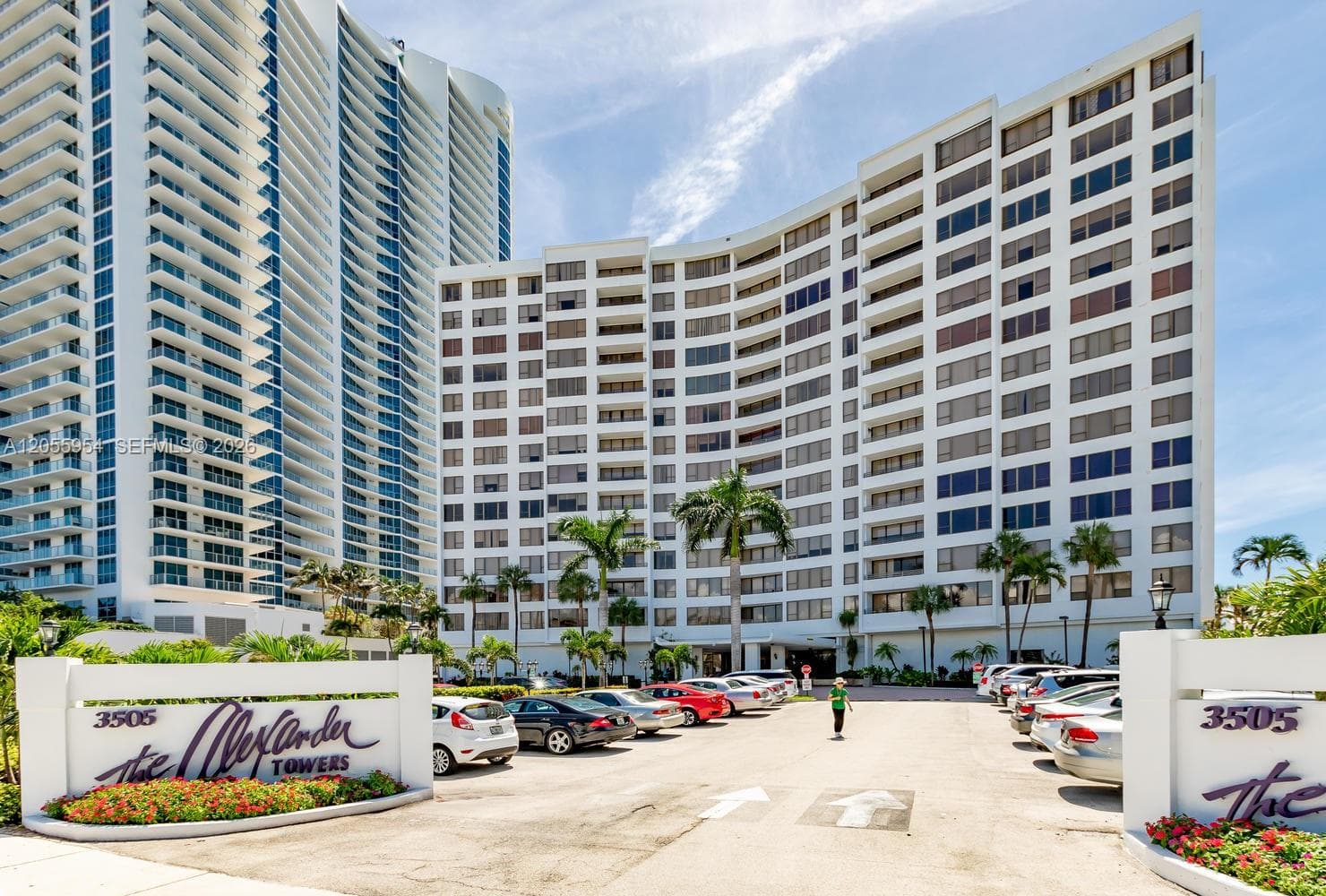 3505 S Ocean Dr 305 photo 3