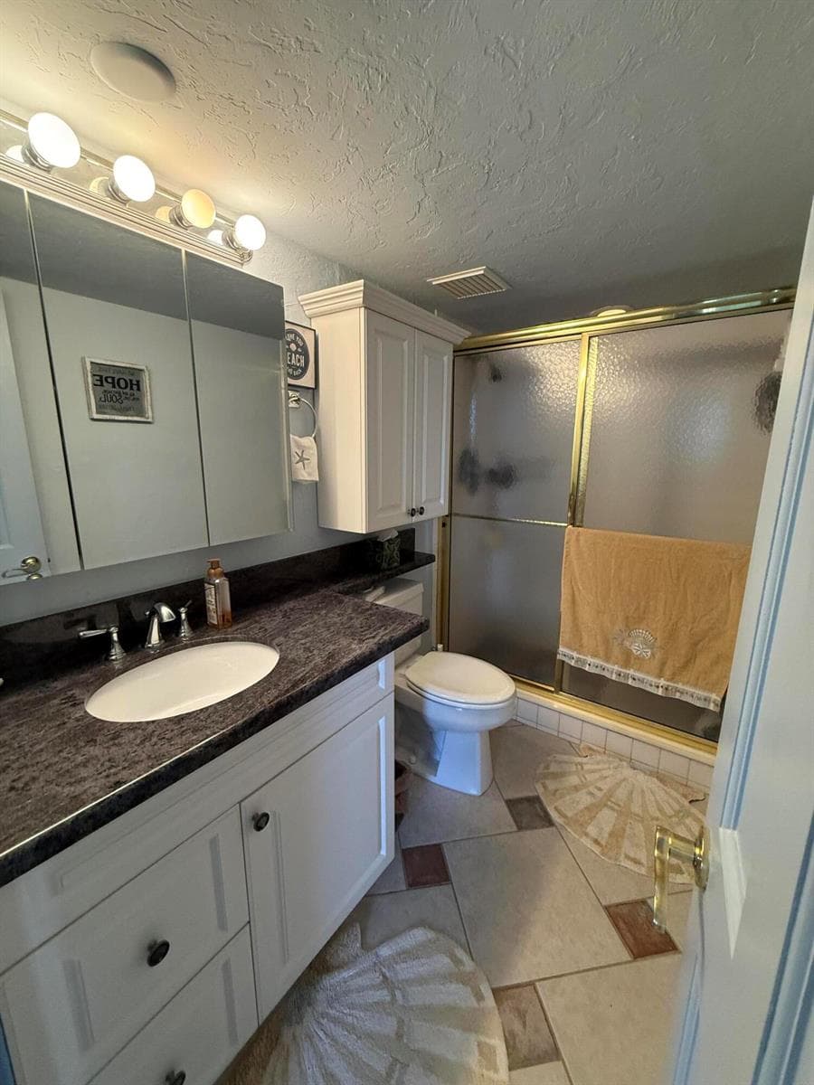 630 OCEAN Drive 215 photo 13