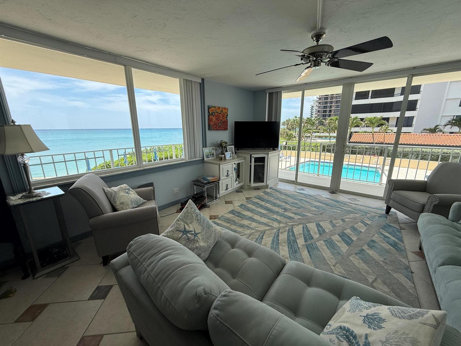 630 OCEAN Drive 215 photo 1