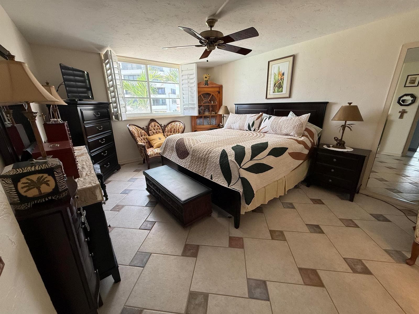 630 OCEAN Drive 215 photo 10