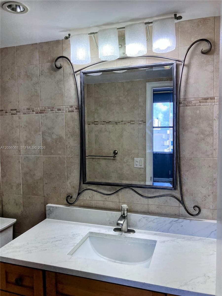 2000 S Ocean Blvd 16N photo 10