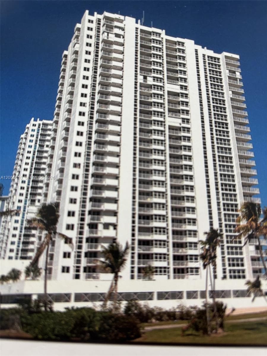 1370 S Ocean Blvd 1207 photo 1