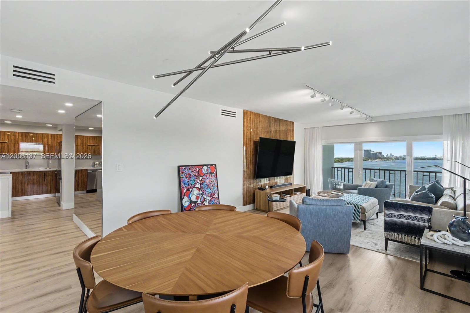 500 Bayview Dr 822 photo 8