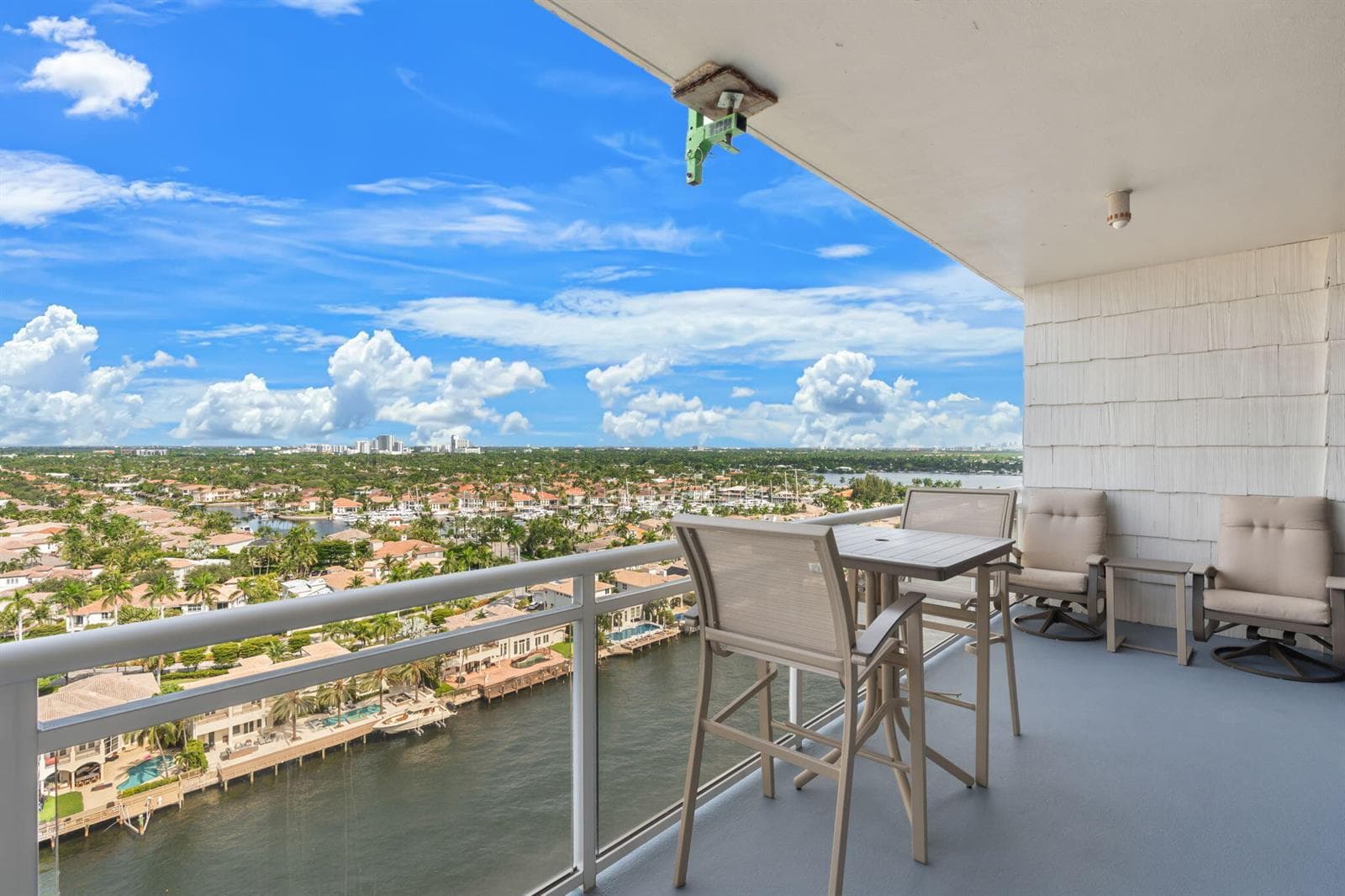 1600 S Ocean Drive PHC photo 22
