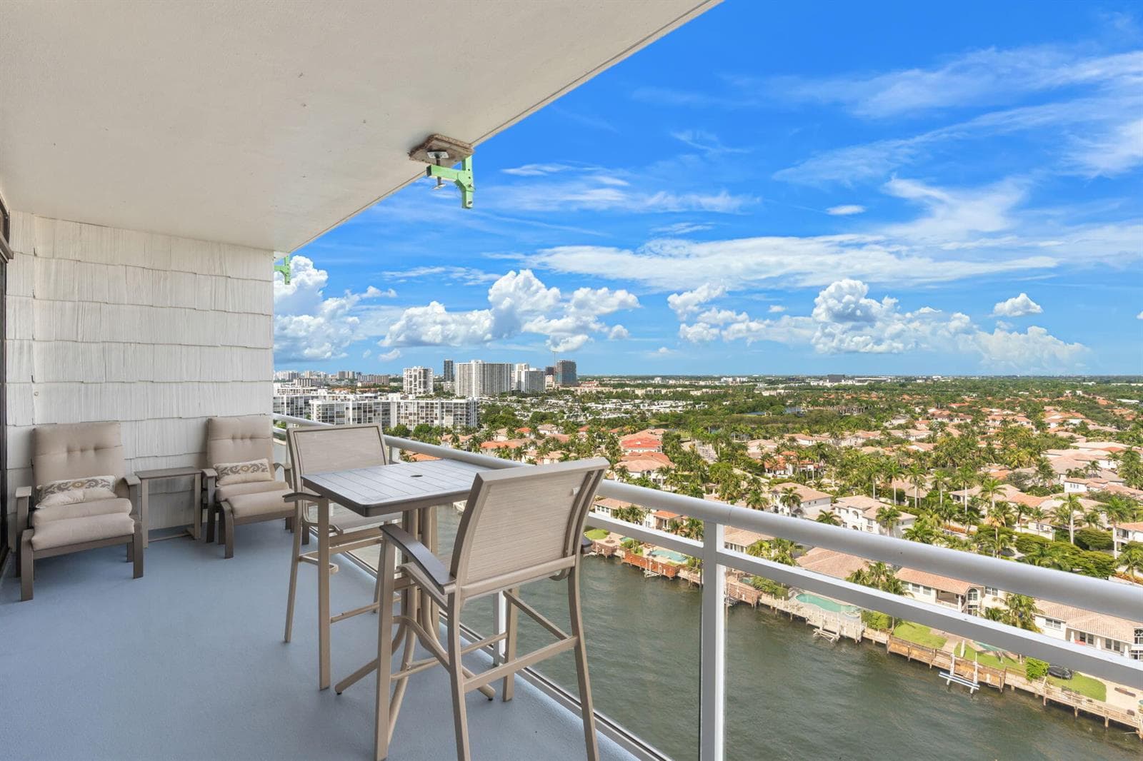 1600 S Ocean Drive PHC photo 20
