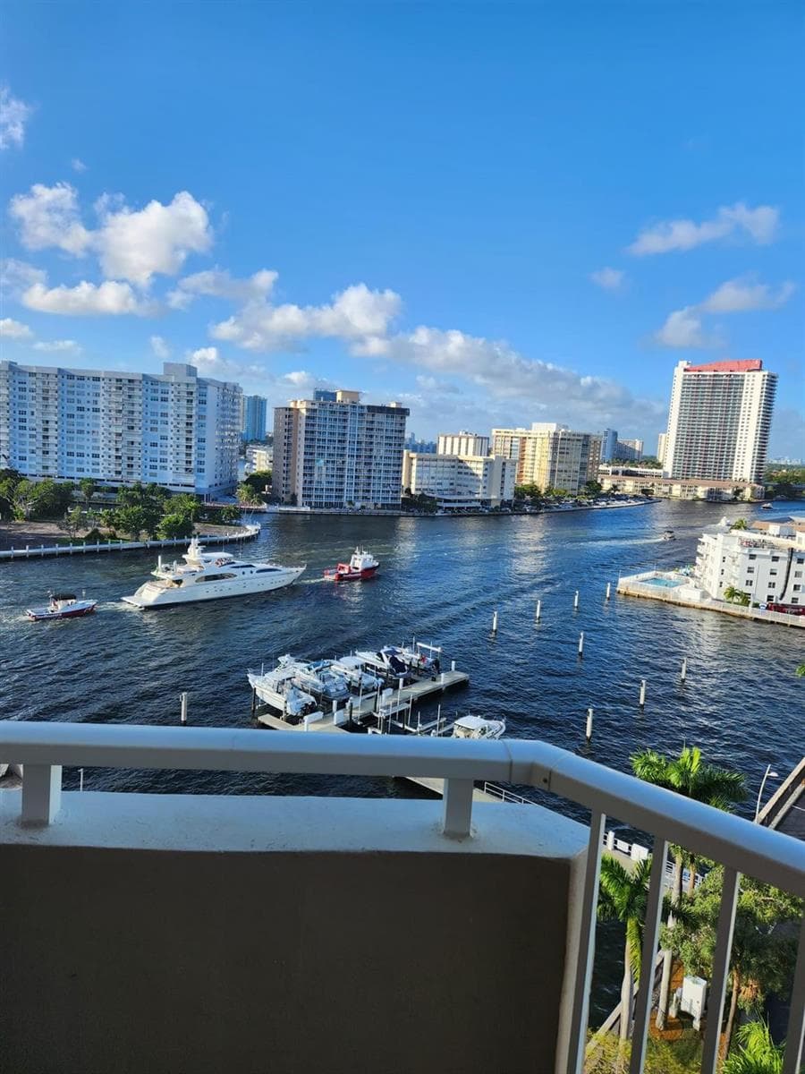 1965 S OCEAN Drive 9Q photo 1