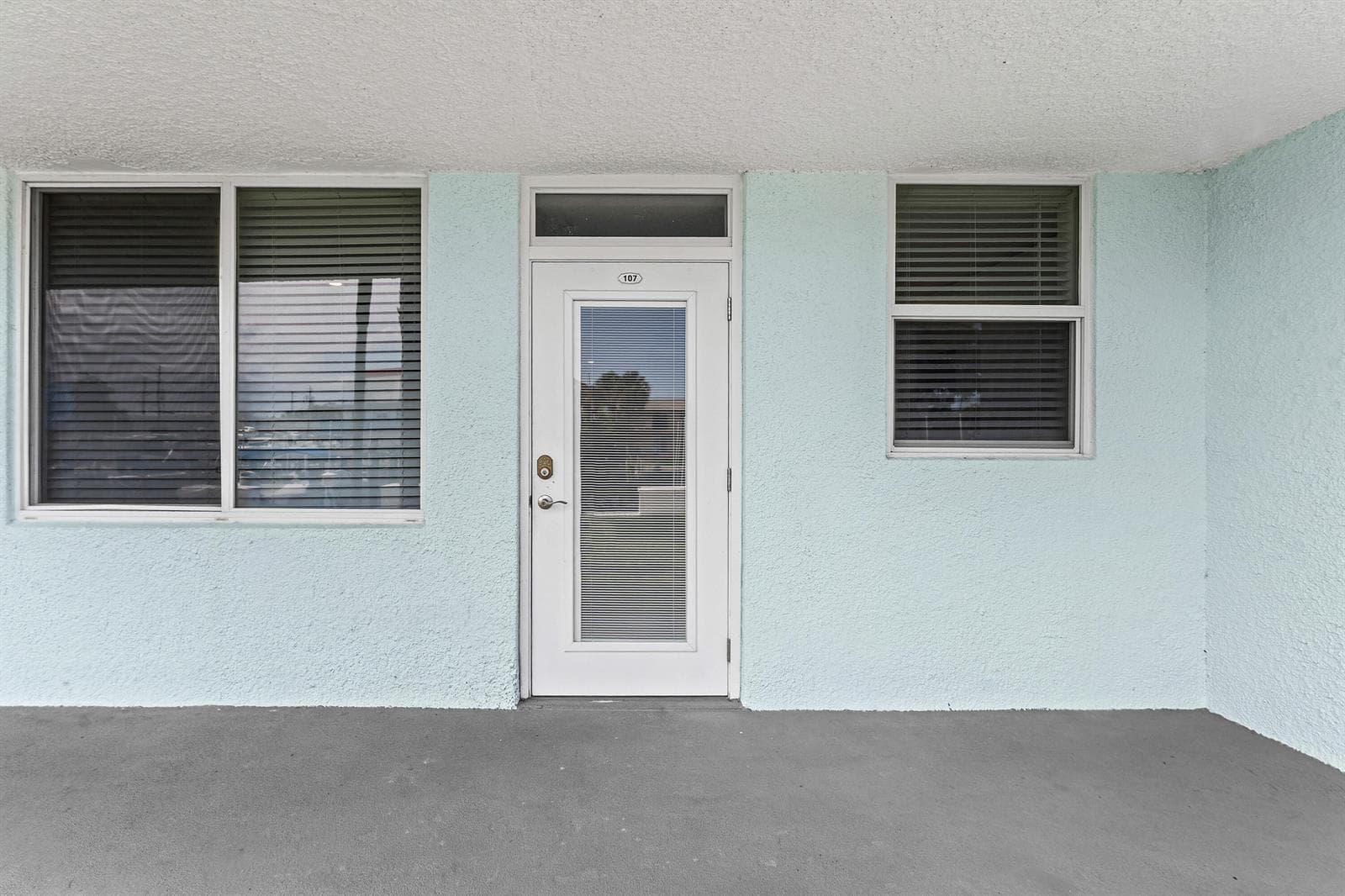 108 Paradise Harbour Boulevard 107 photo 4