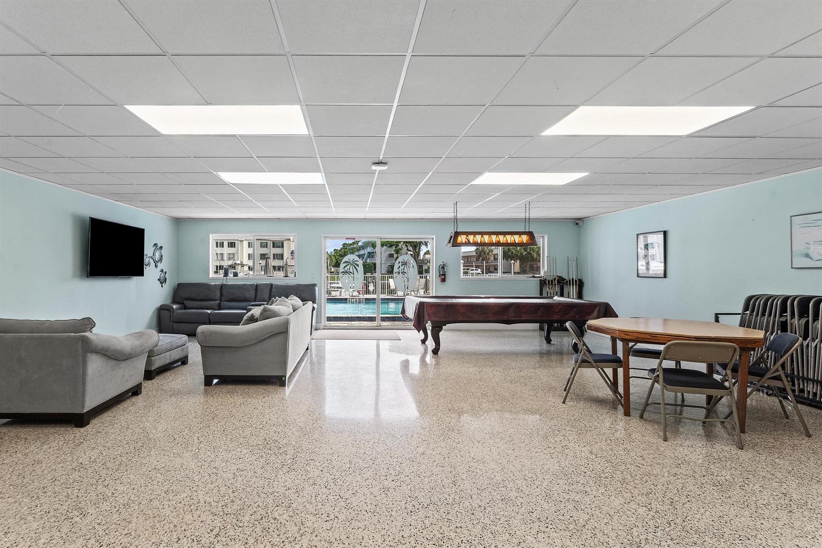 108 Paradise Harbour Boulevard 107 photo 25