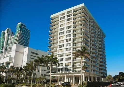 3725 S Ocean Drive photo 3