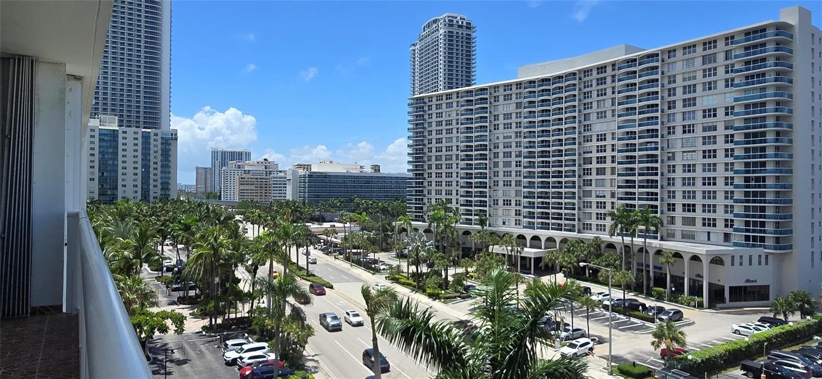 3725 S Ocean Drive photo 5