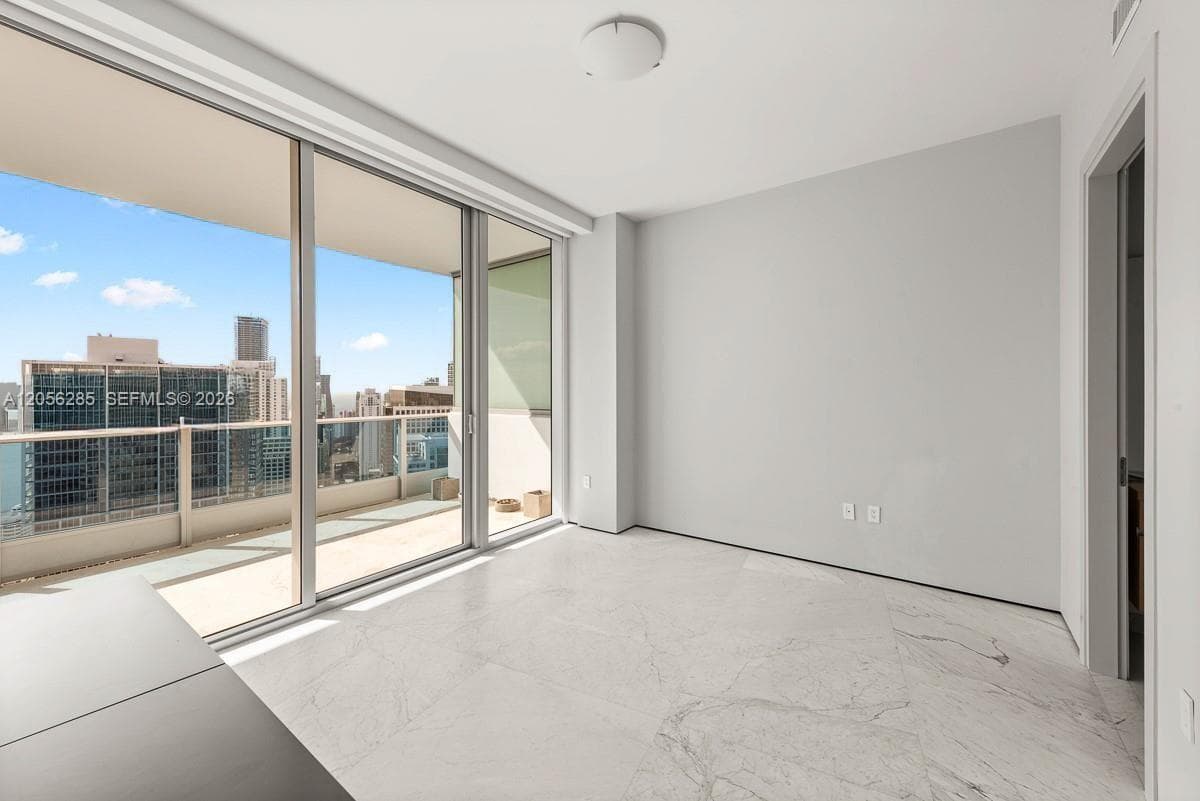 200 Biscayne Boulevard Way 5104 photo 9