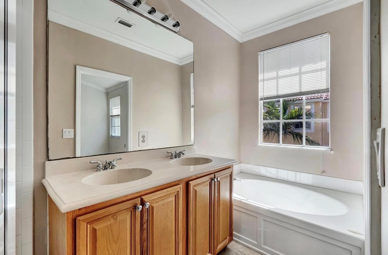 133 Harbors Way photo 23