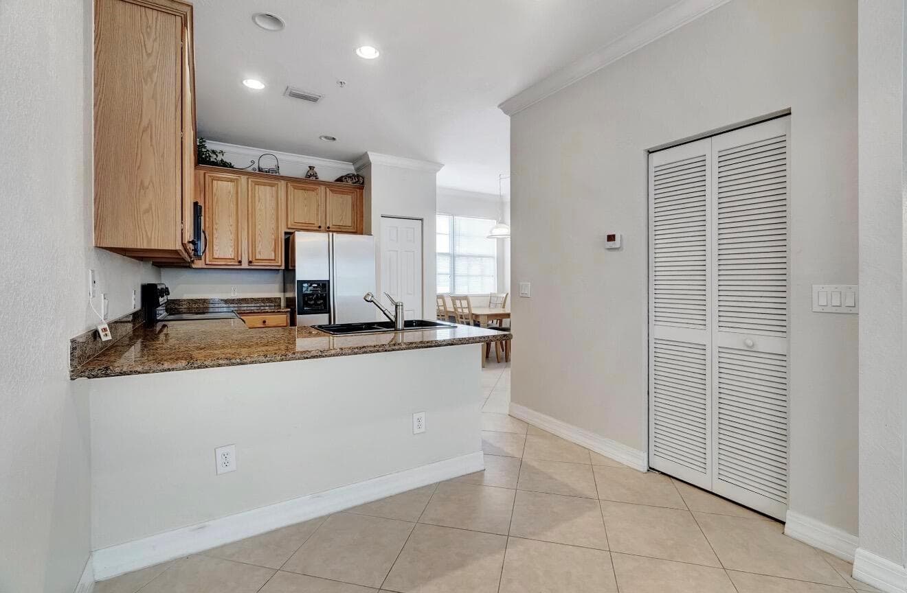 133 Harbors Way photo 6