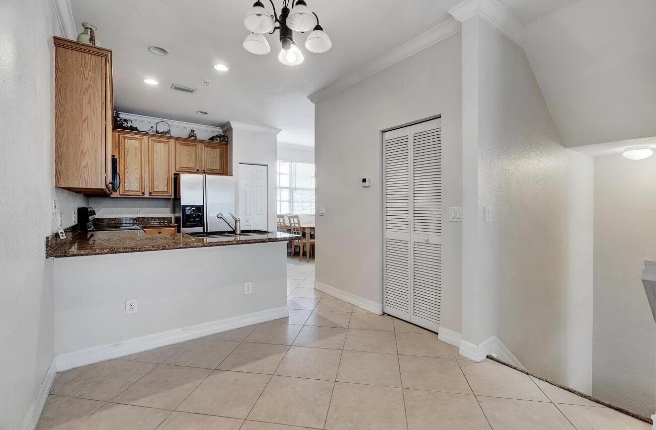 133 Harbors Way photo 7