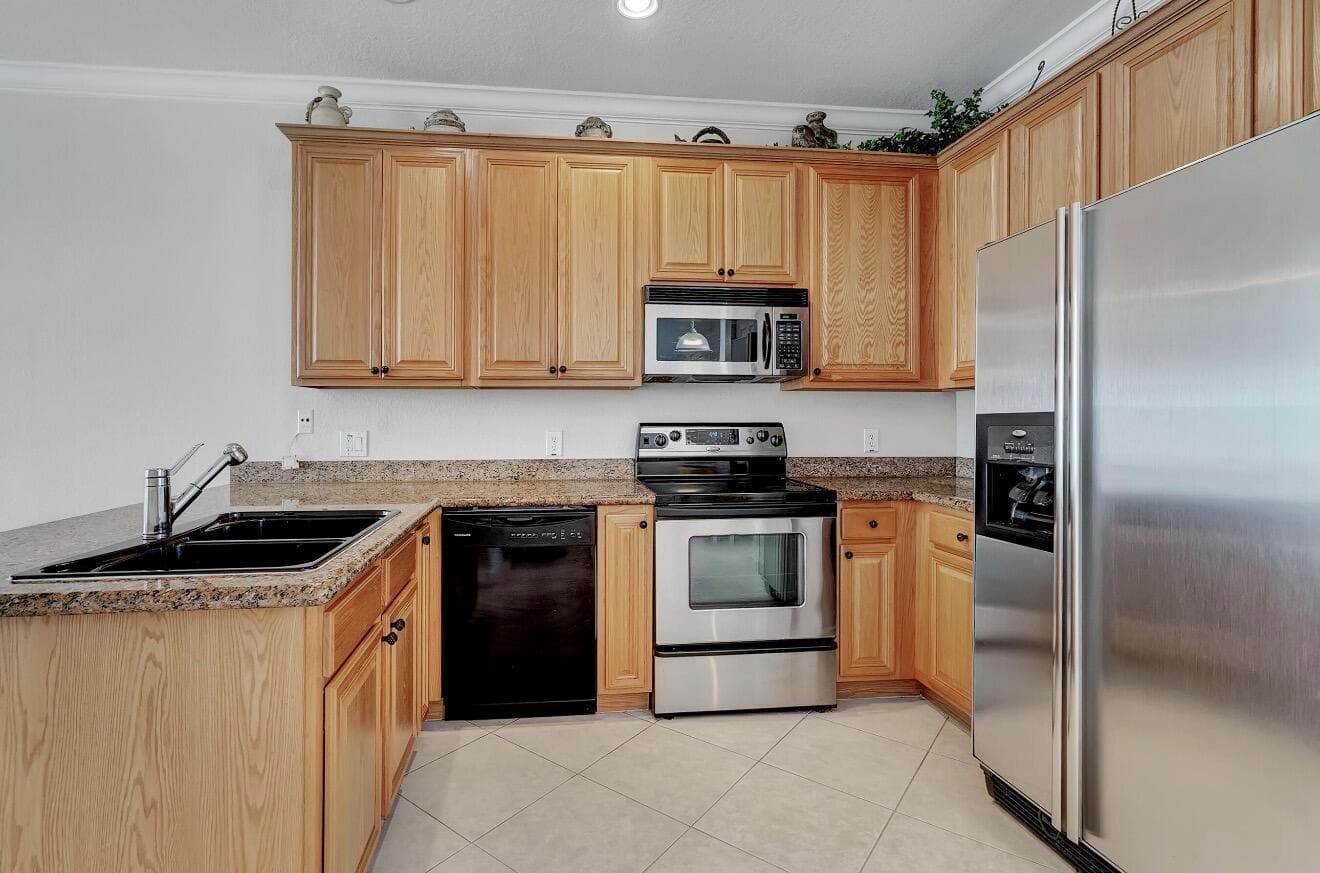 133 Harbors Way photo 3