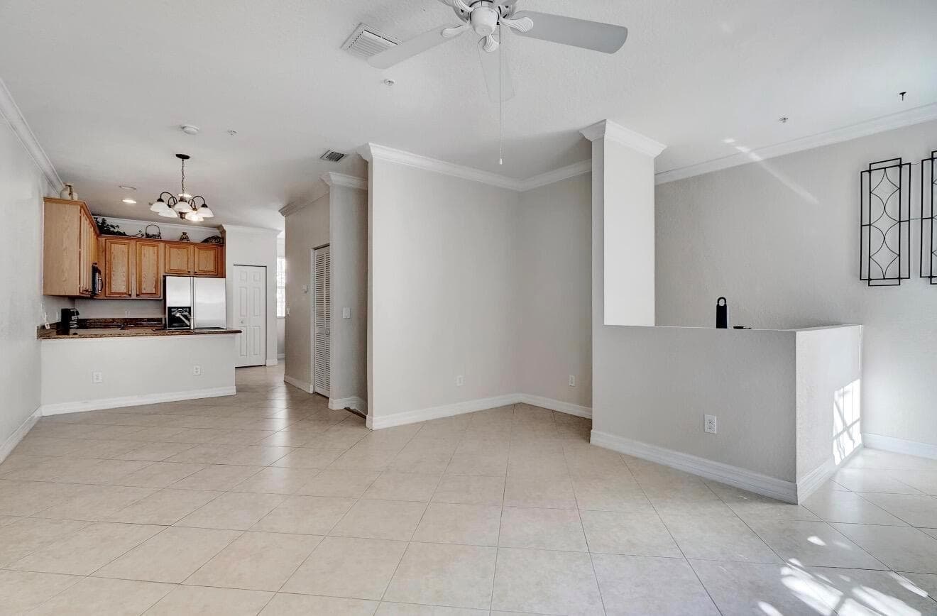 133 Harbors Way photo 9