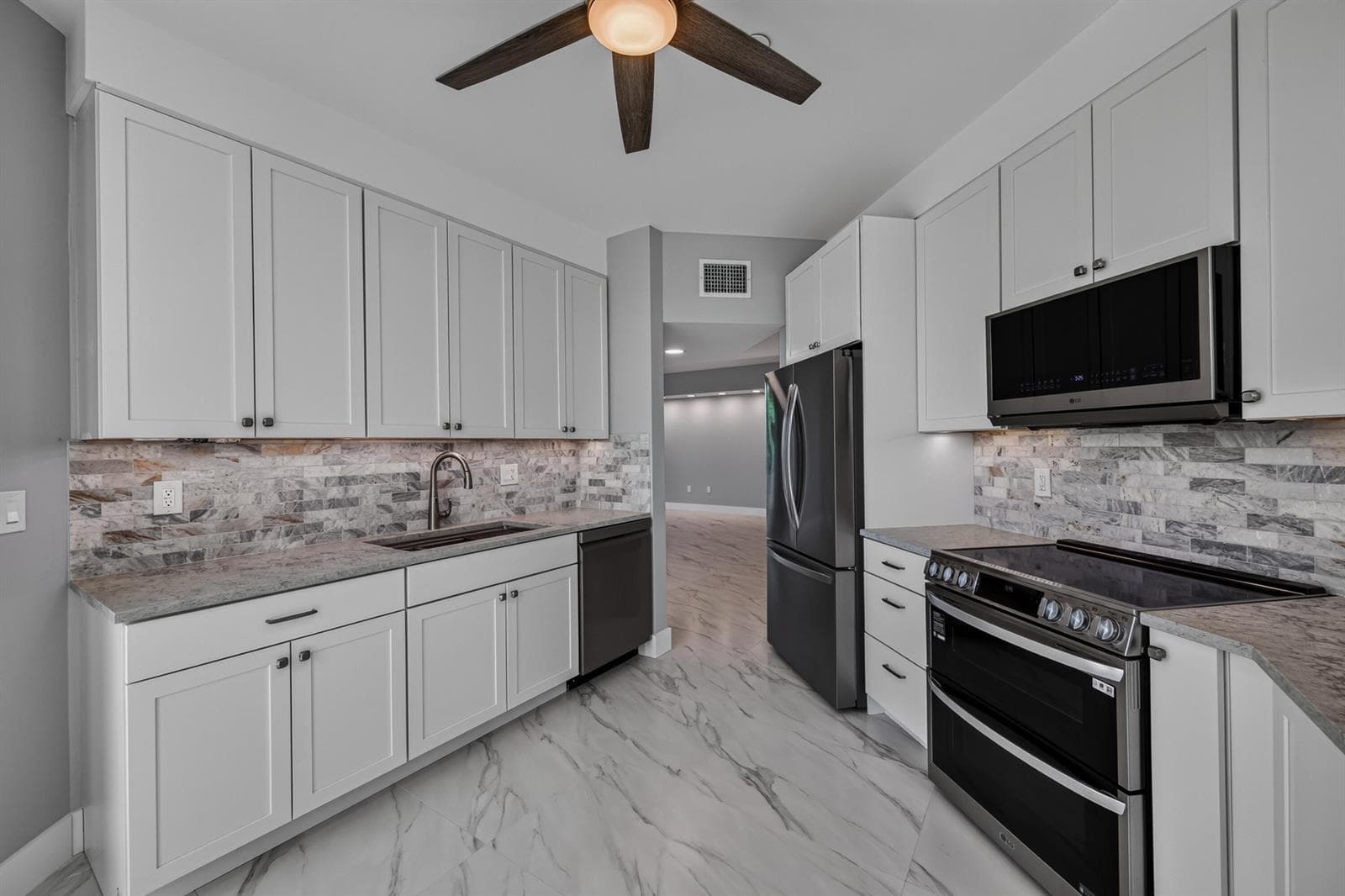 1440 S Ocean Boulevard 2c photo 14