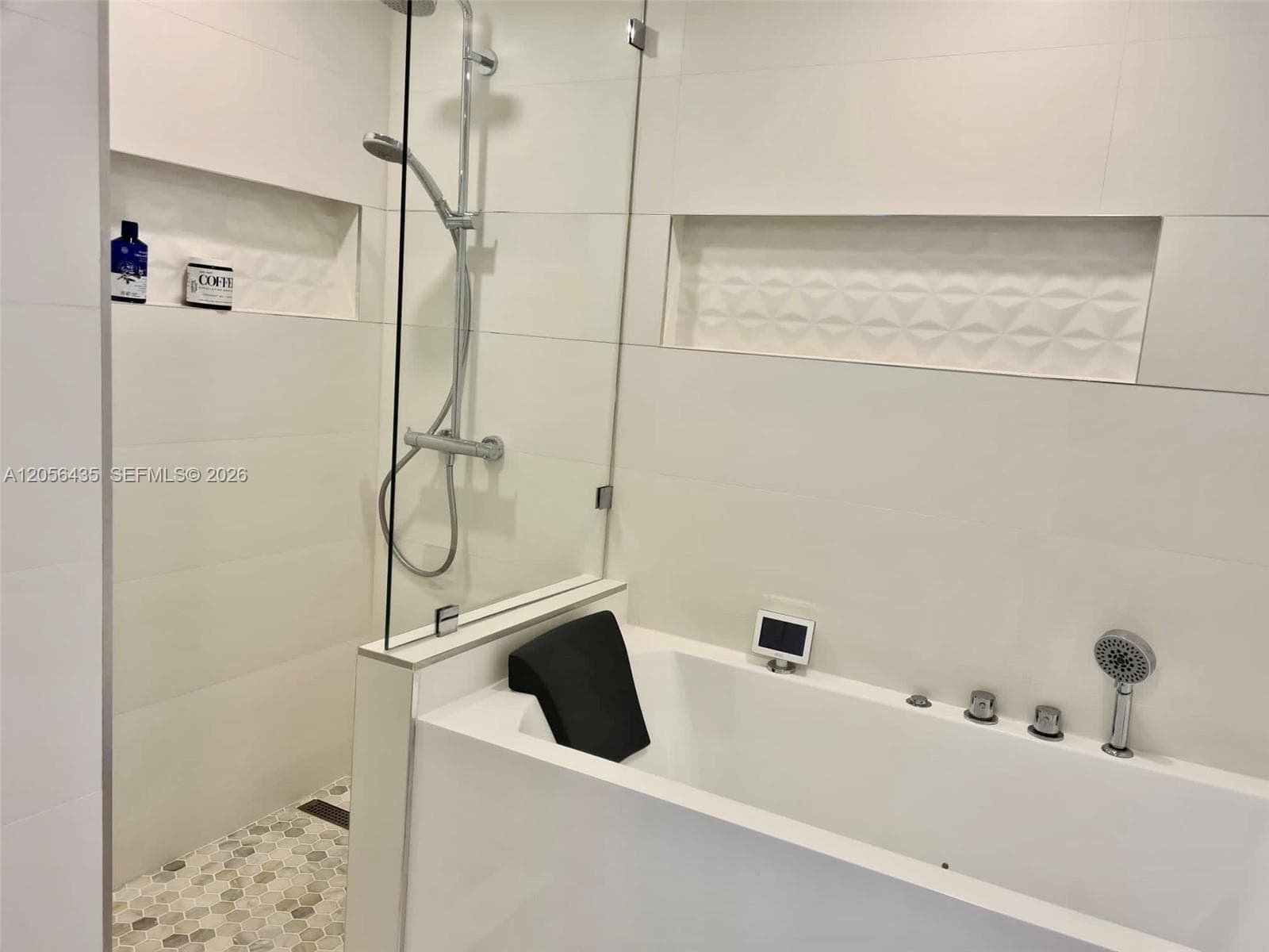 3001 S Ocean Dr 721 photo 16