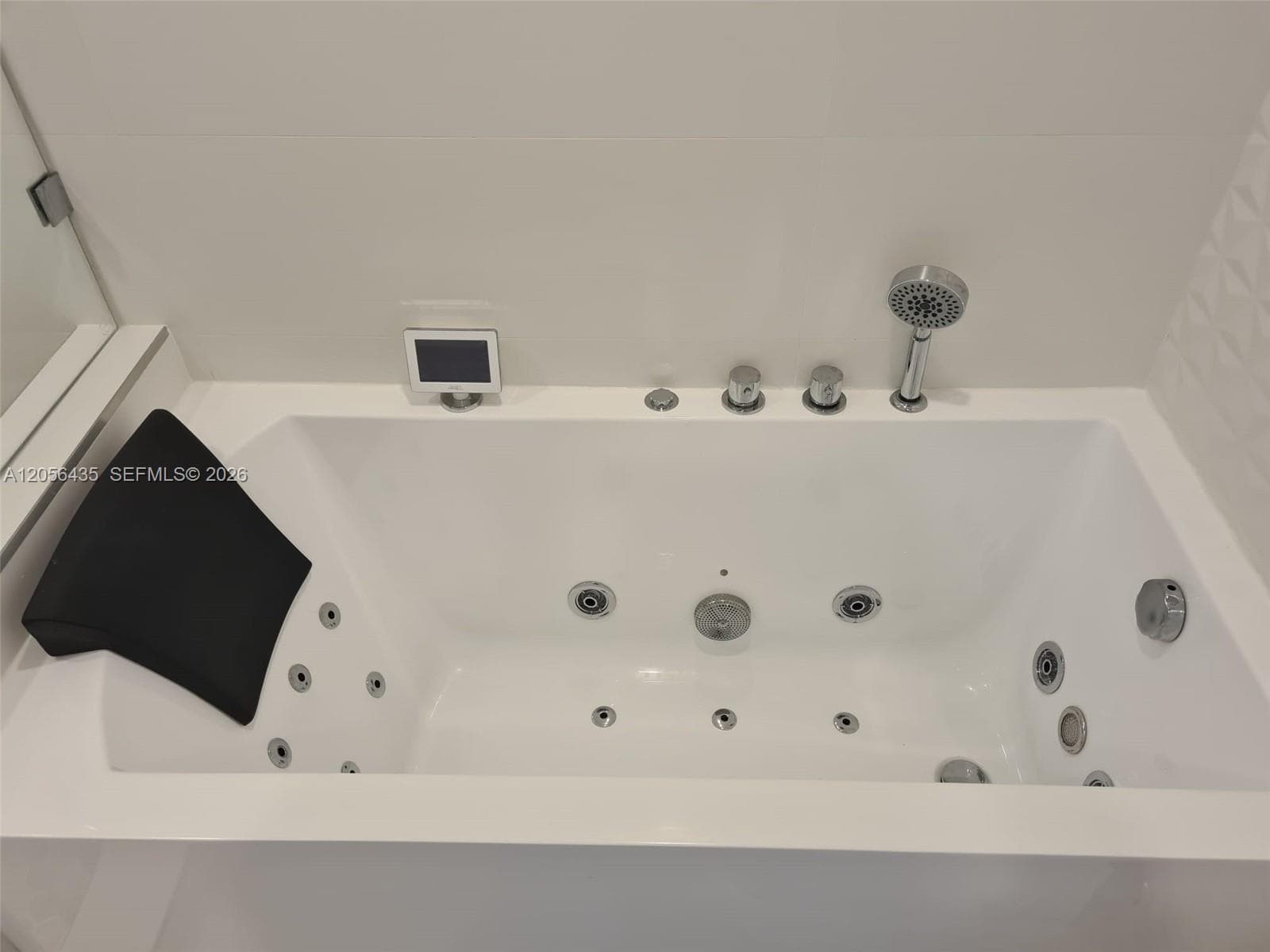 3001 S Ocean Dr 721 photo 15