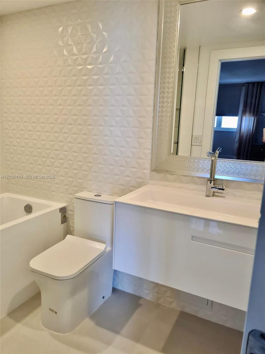 3001 S Ocean Dr 721 photo 11
