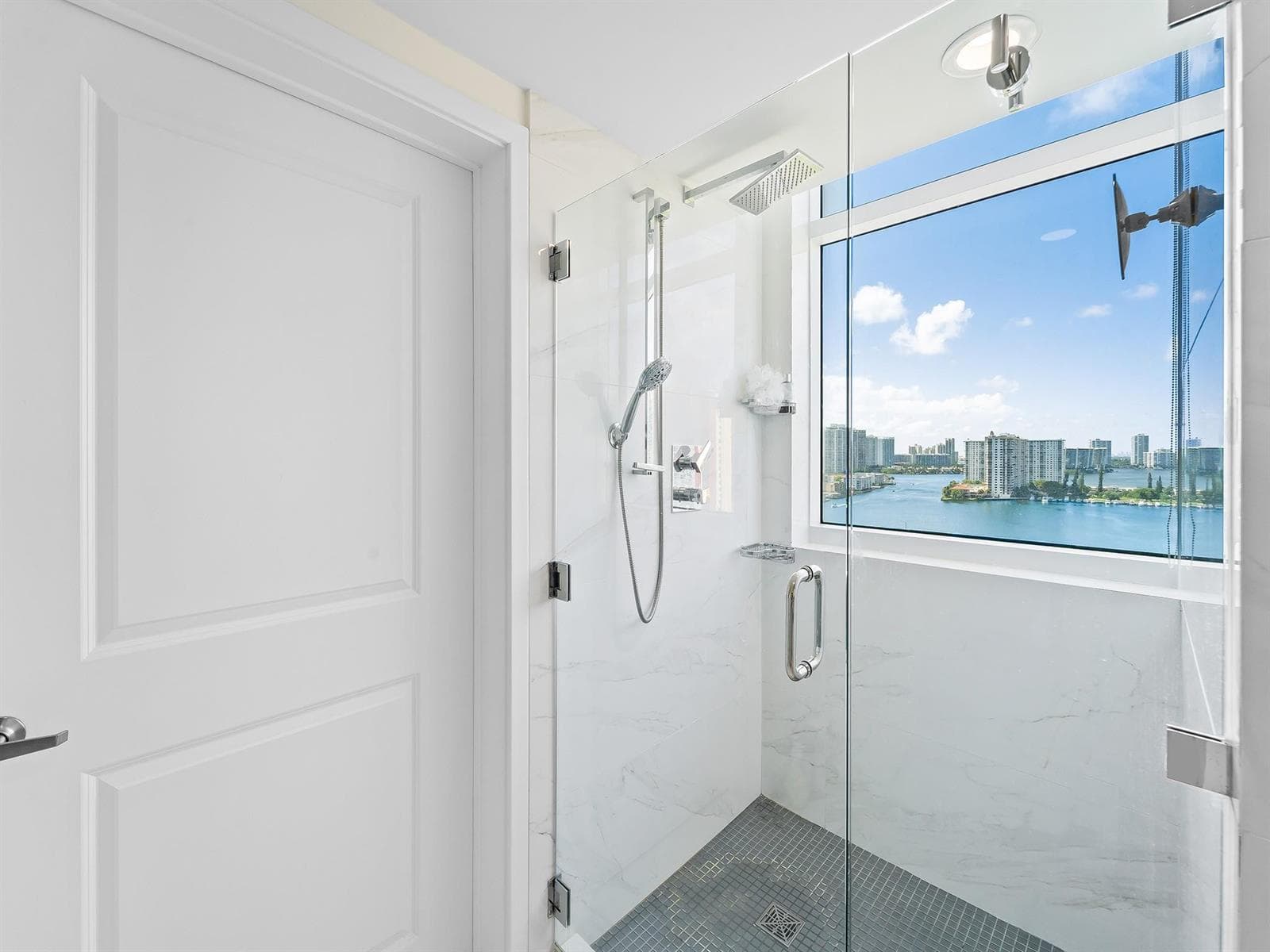 400 SUNNY ISLES Boulevard 1608 photo 16