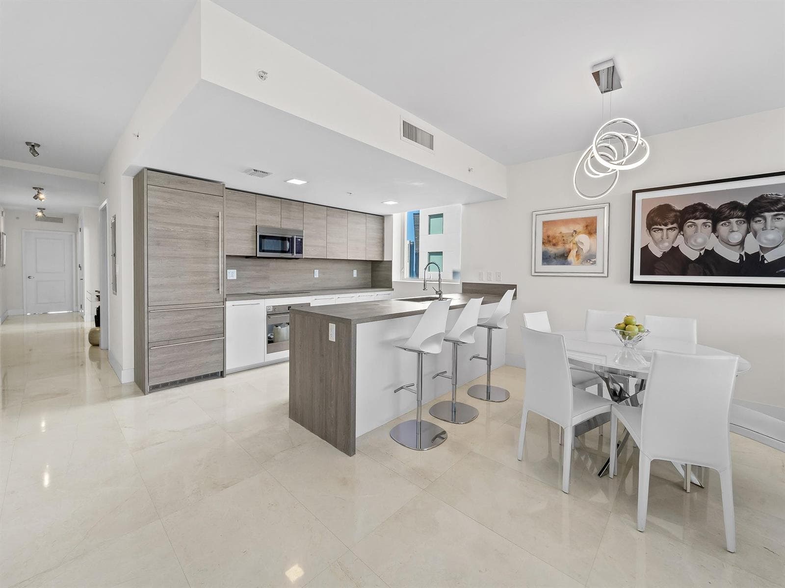 400 SUNNY ISLES Boulevard 1608 photo 10
