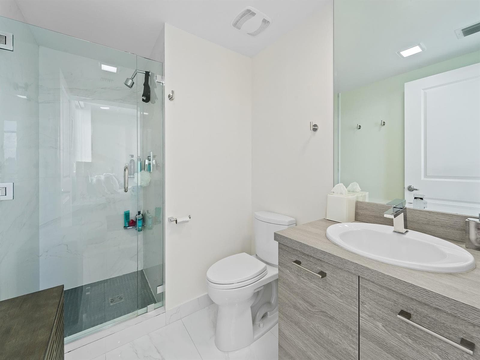 400 SUNNY ISLES Boulevard 1608 photo 21