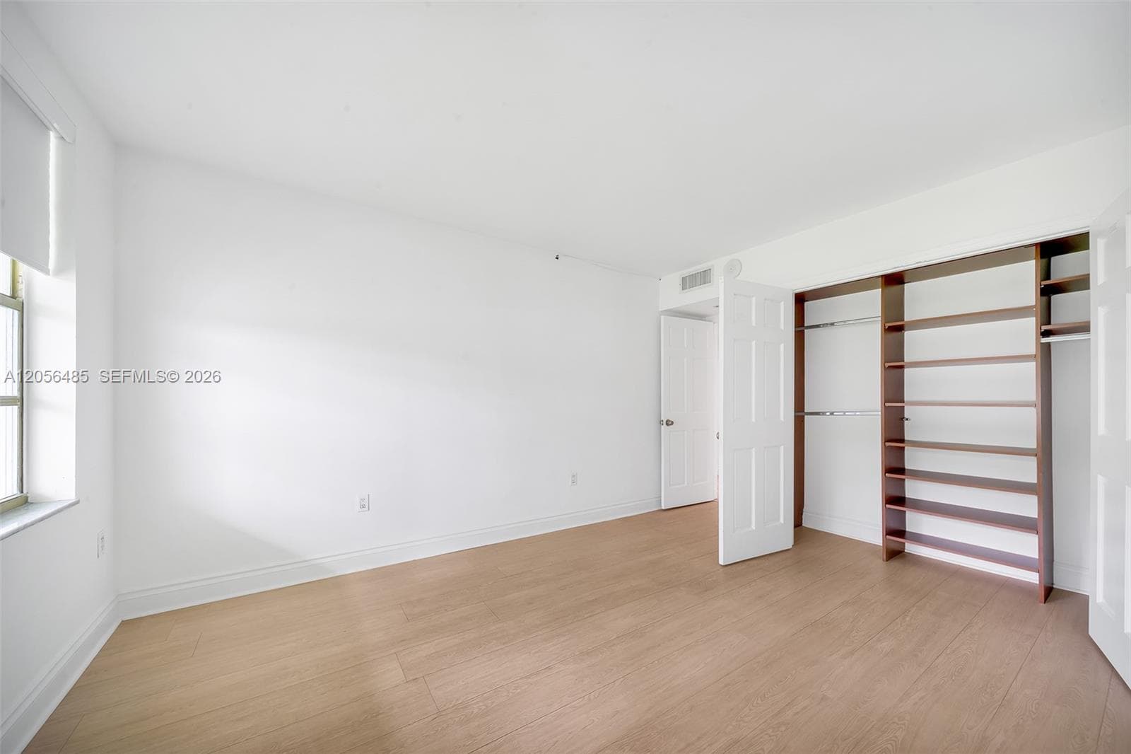 199 Ocean Lane Dr 201 photo 16
