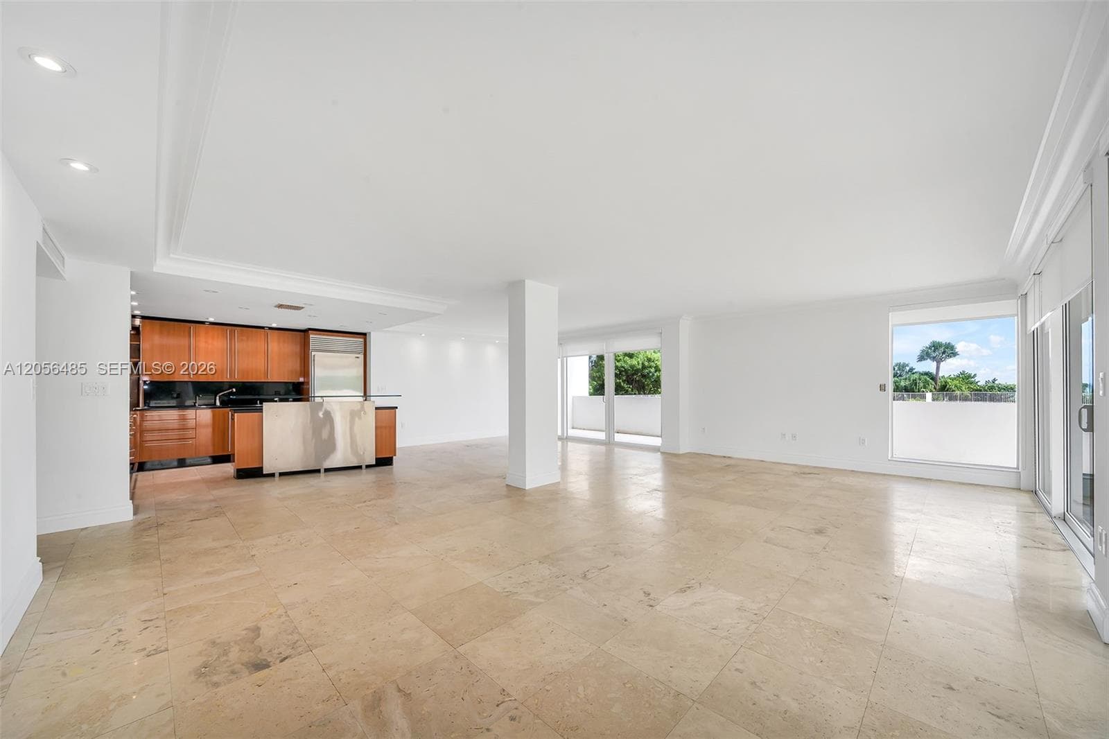 199 Ocean Lane Dr 201 photo 11