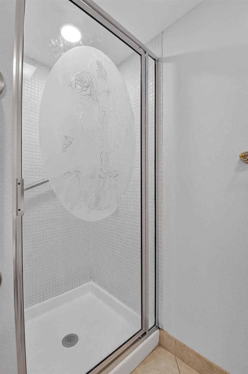449 MONACO J photo 15