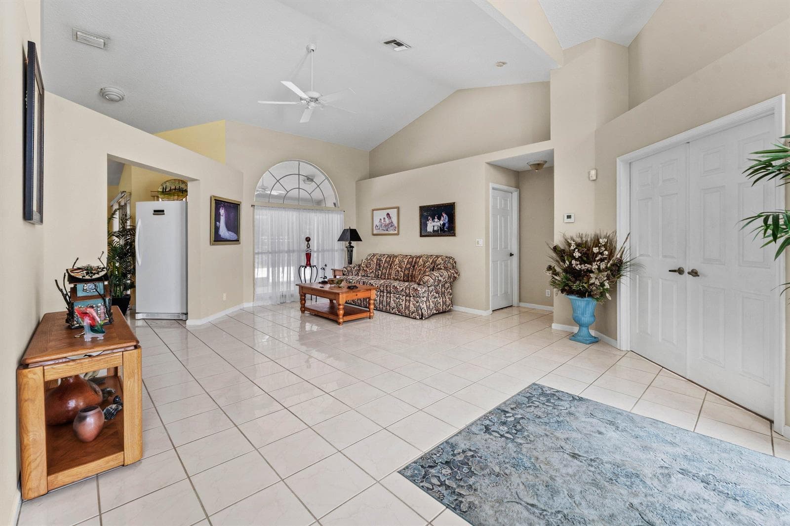 157 MONTEREY Way photo 7