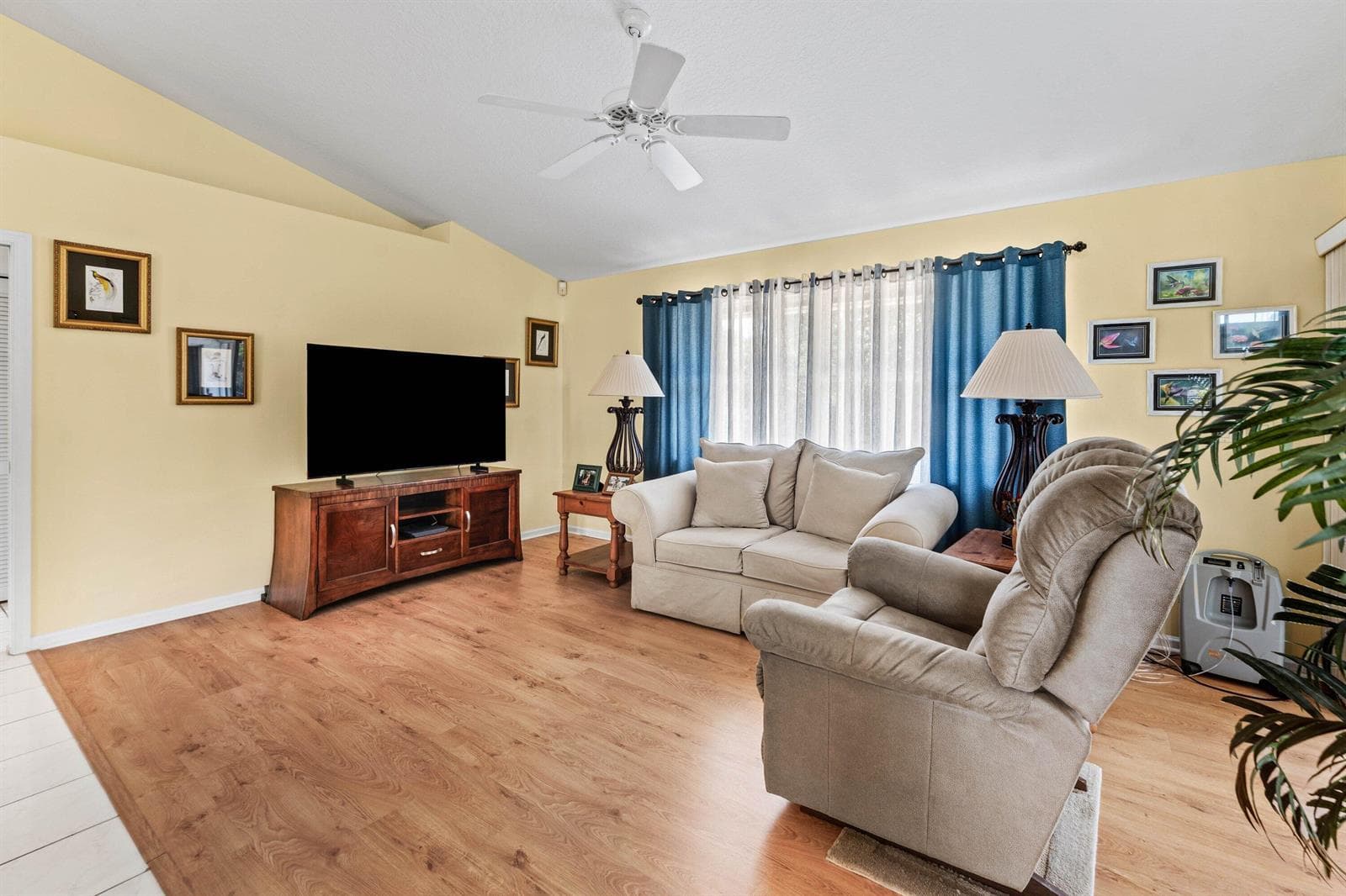157 MONTEREY Way photo 11