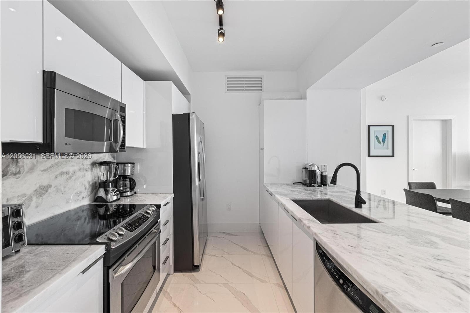 950 Brickell Bay Dr 2210 photo 13